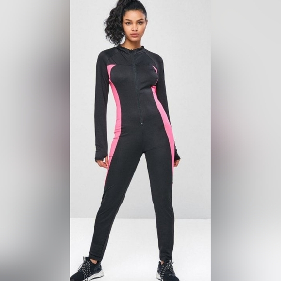 NWT REBDOLLS 4x "GOING BAD"ZIP UP JUMPSUIT - Picture 10 of 12